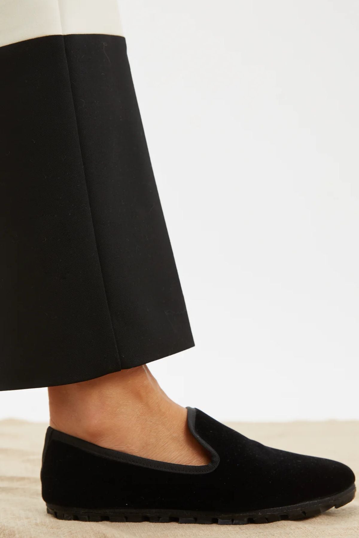 Slippers Rialto Terciopelo Negro