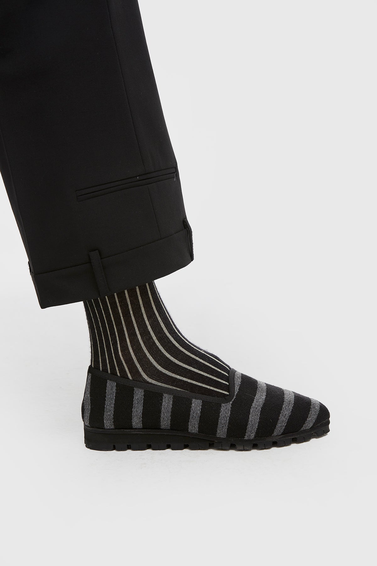 Slippers Simoneta Negro Plus
