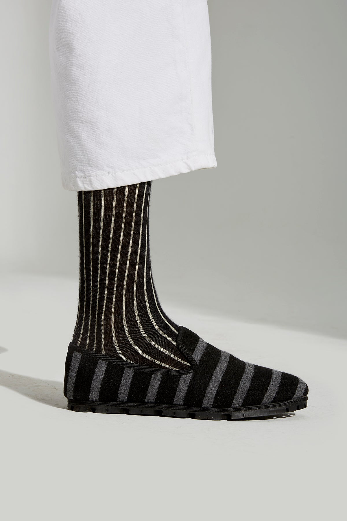 Rialto Simoneta Slippers Black