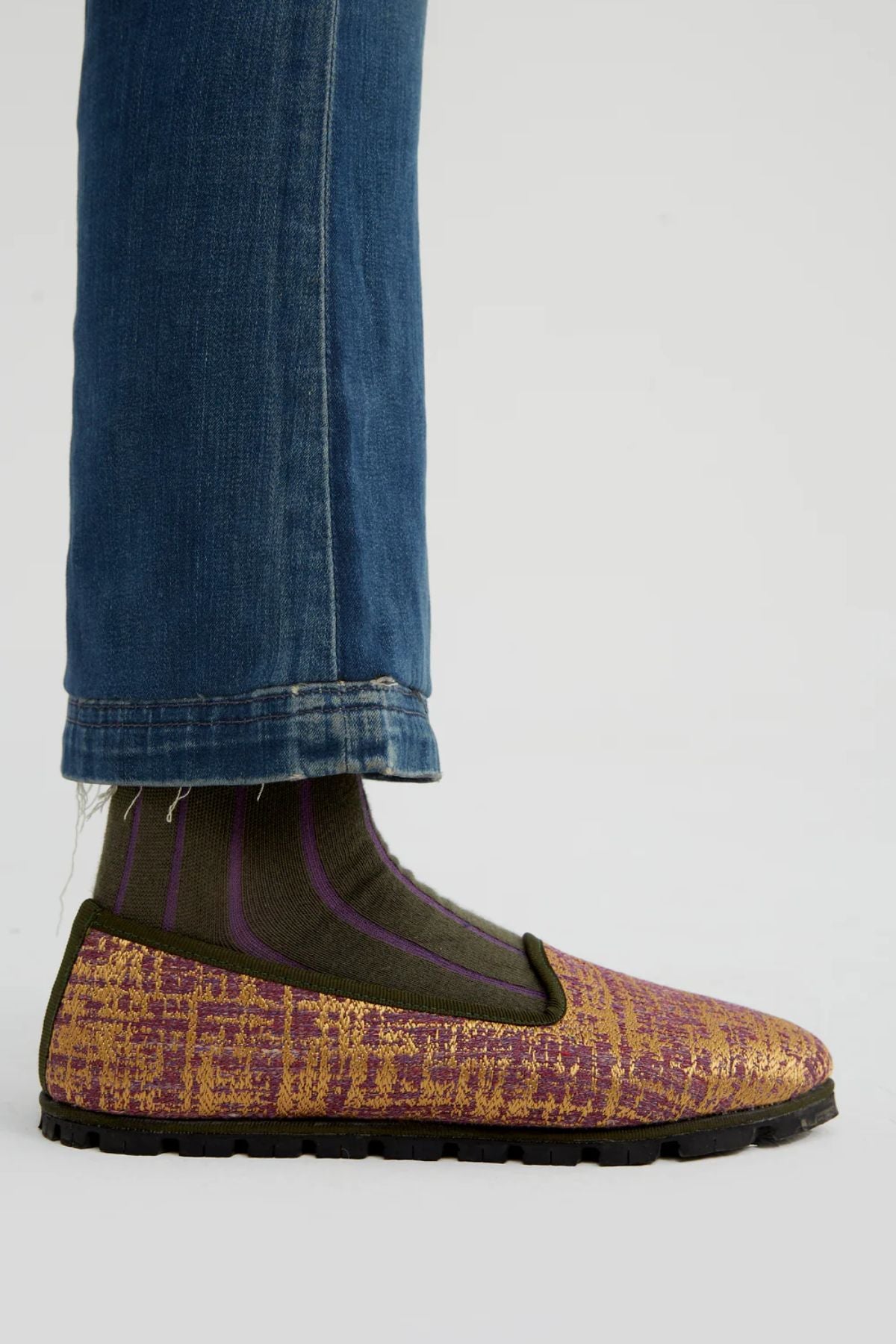 Slippers Adosinda Plus by Lorenzo Castillo