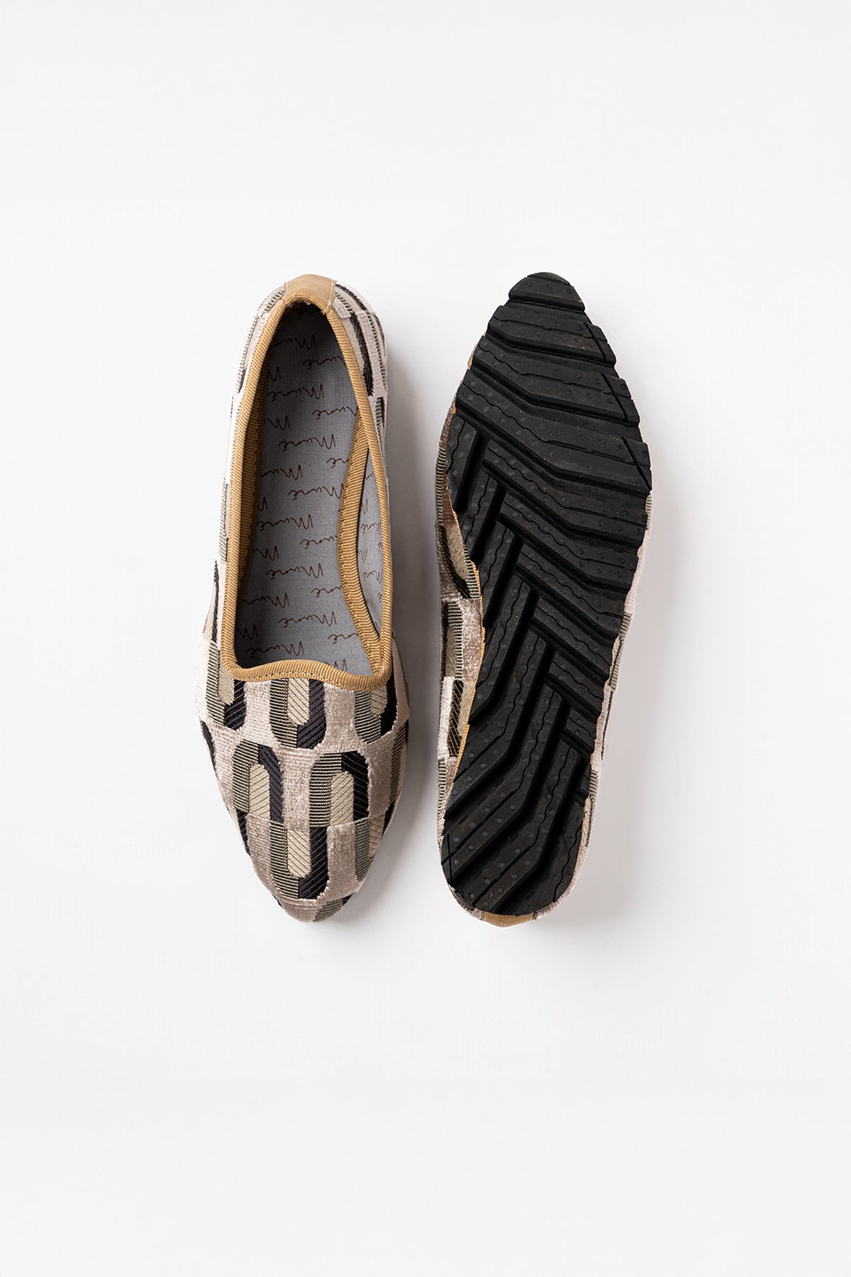 Slippers Rosa Plus by Lorenzo Castillo