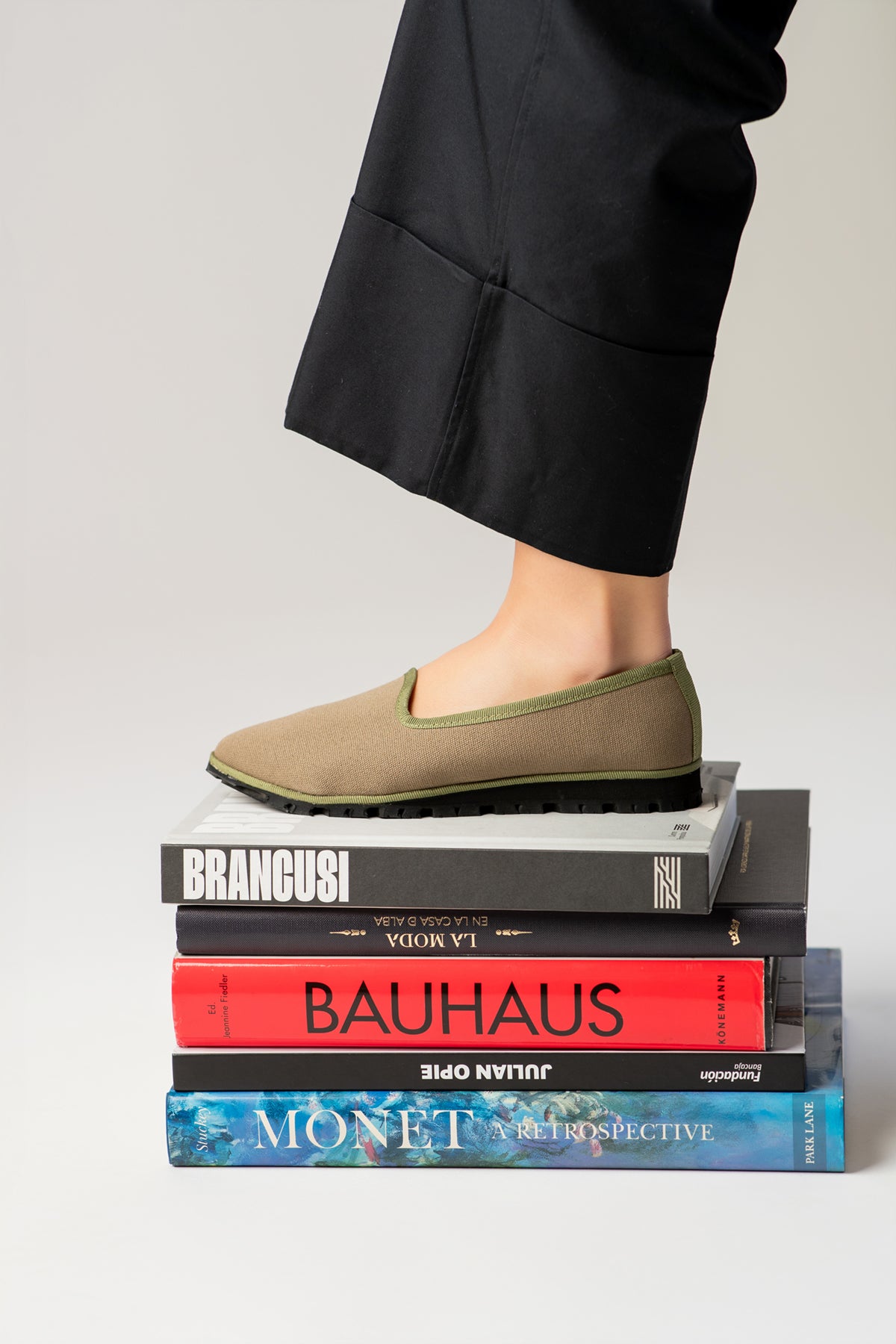 Slippers Lona Kaki Plus