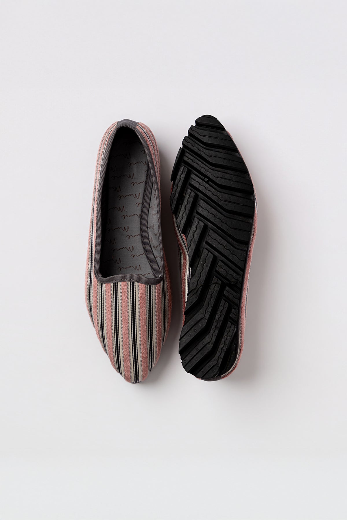 Slippers Clara Plus by Lorenzo Castillo