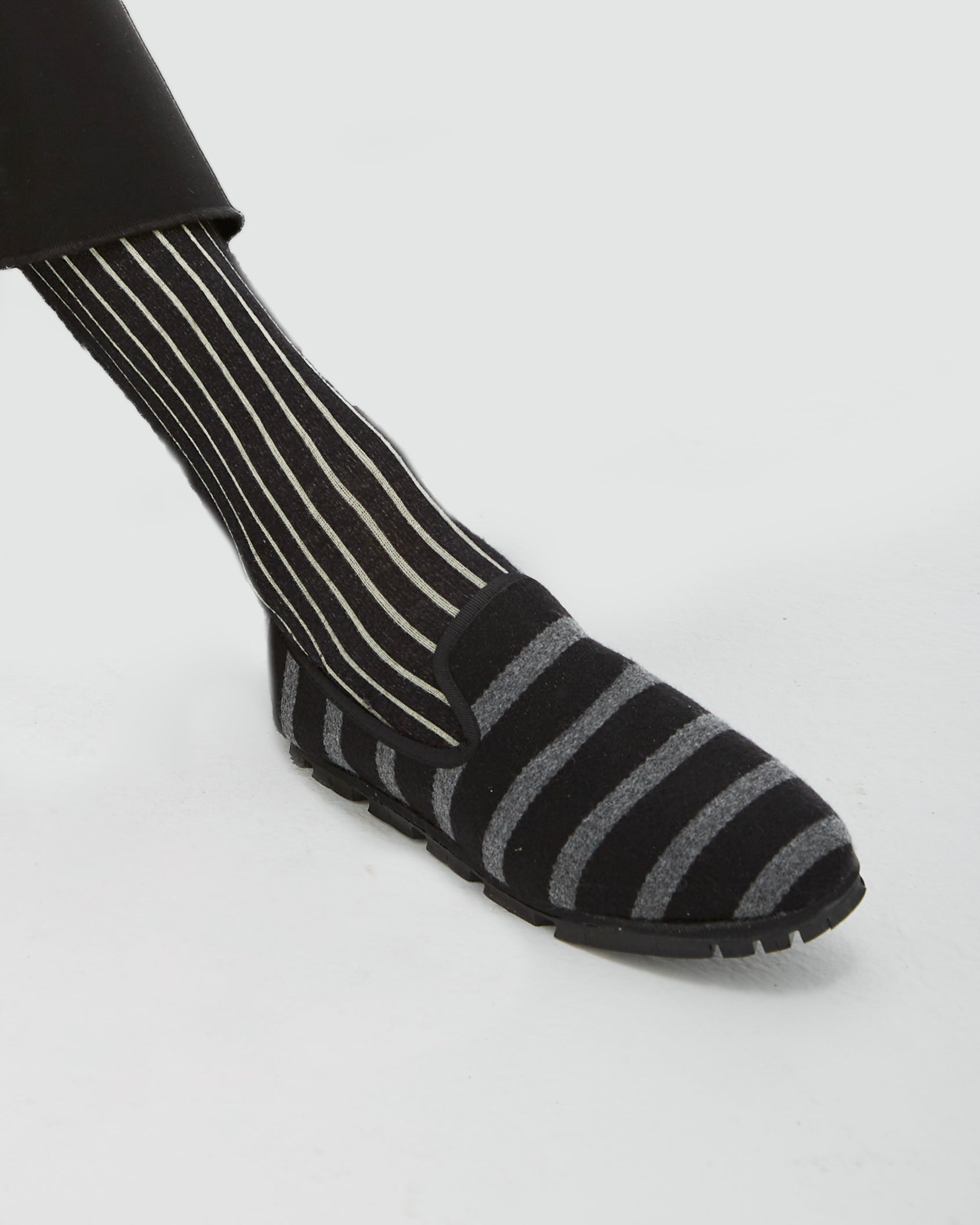 Rialto Simoneta Slippers Black