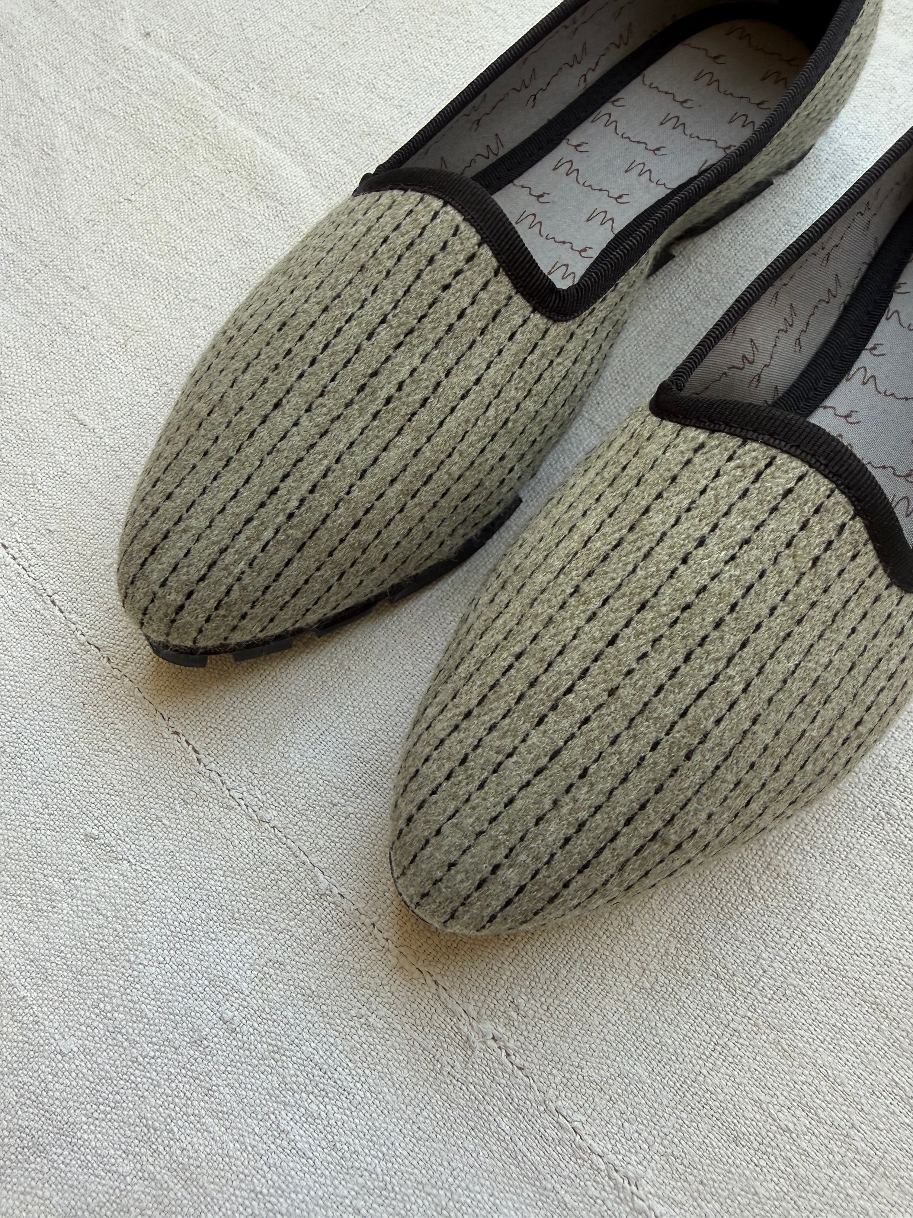 Slippers Diplomático Gris