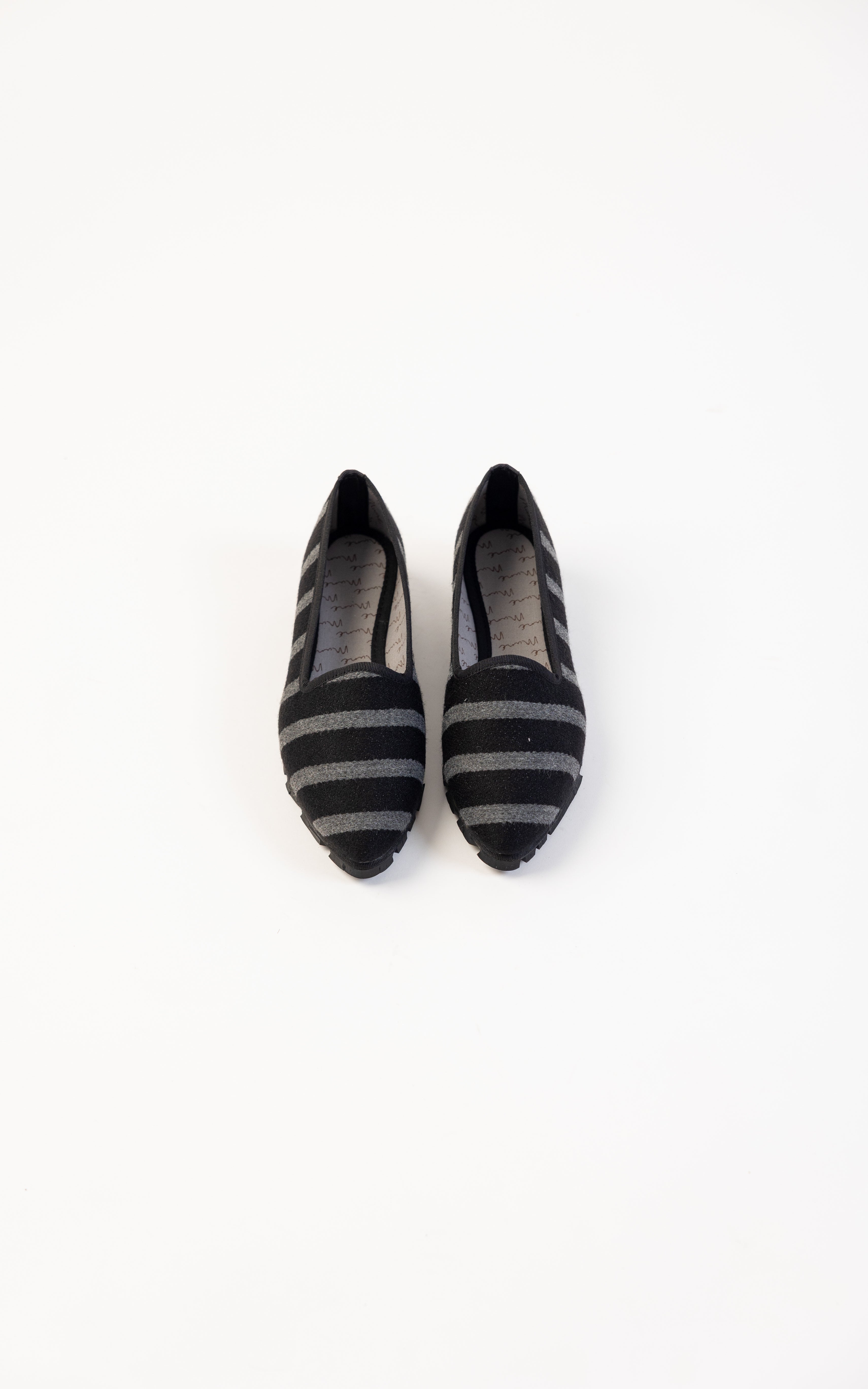 Slippers Simoneta Negro Plus