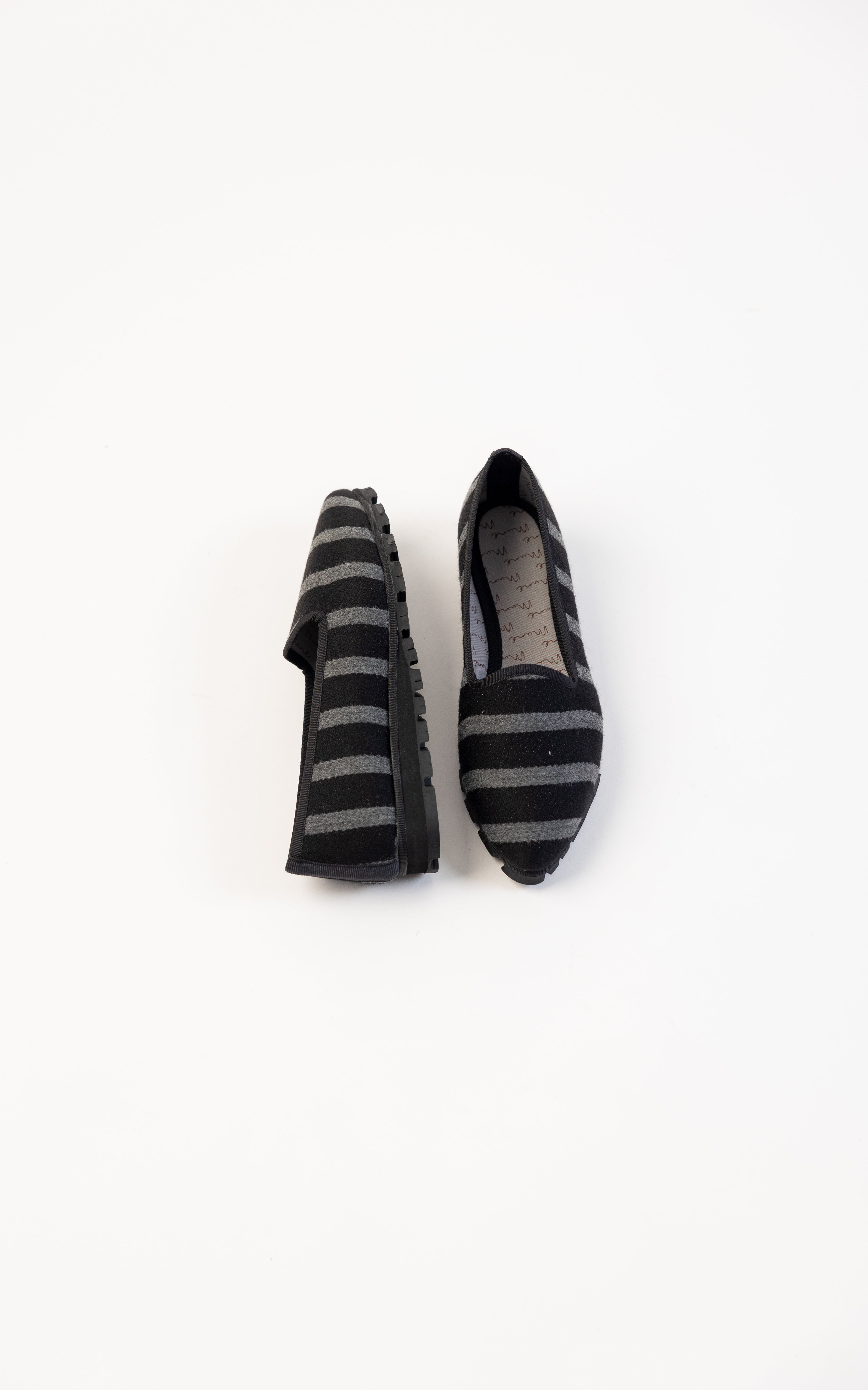 Slippers Simoneta Negro Plus