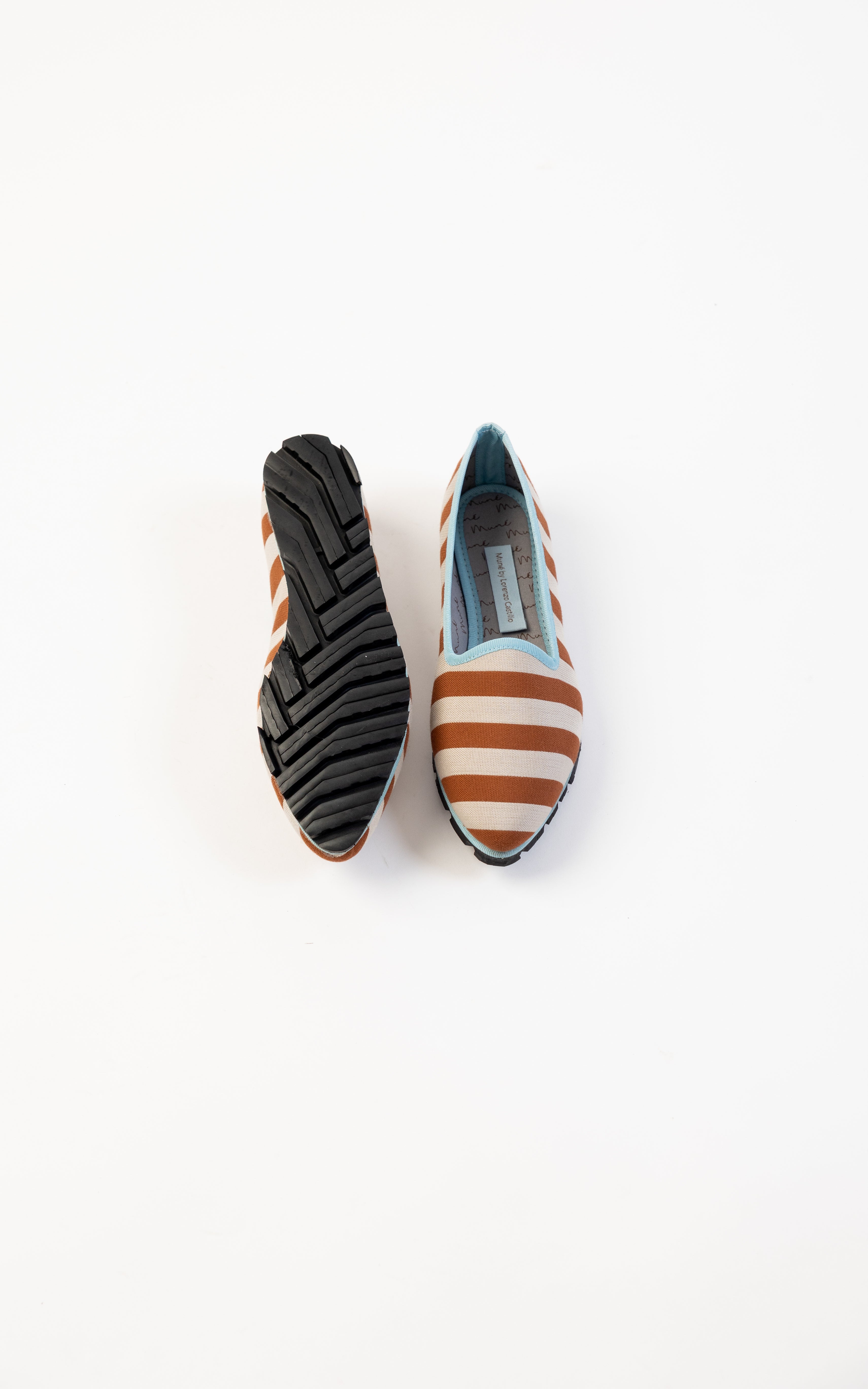 Slippers Merope by Lorenzo Castillo