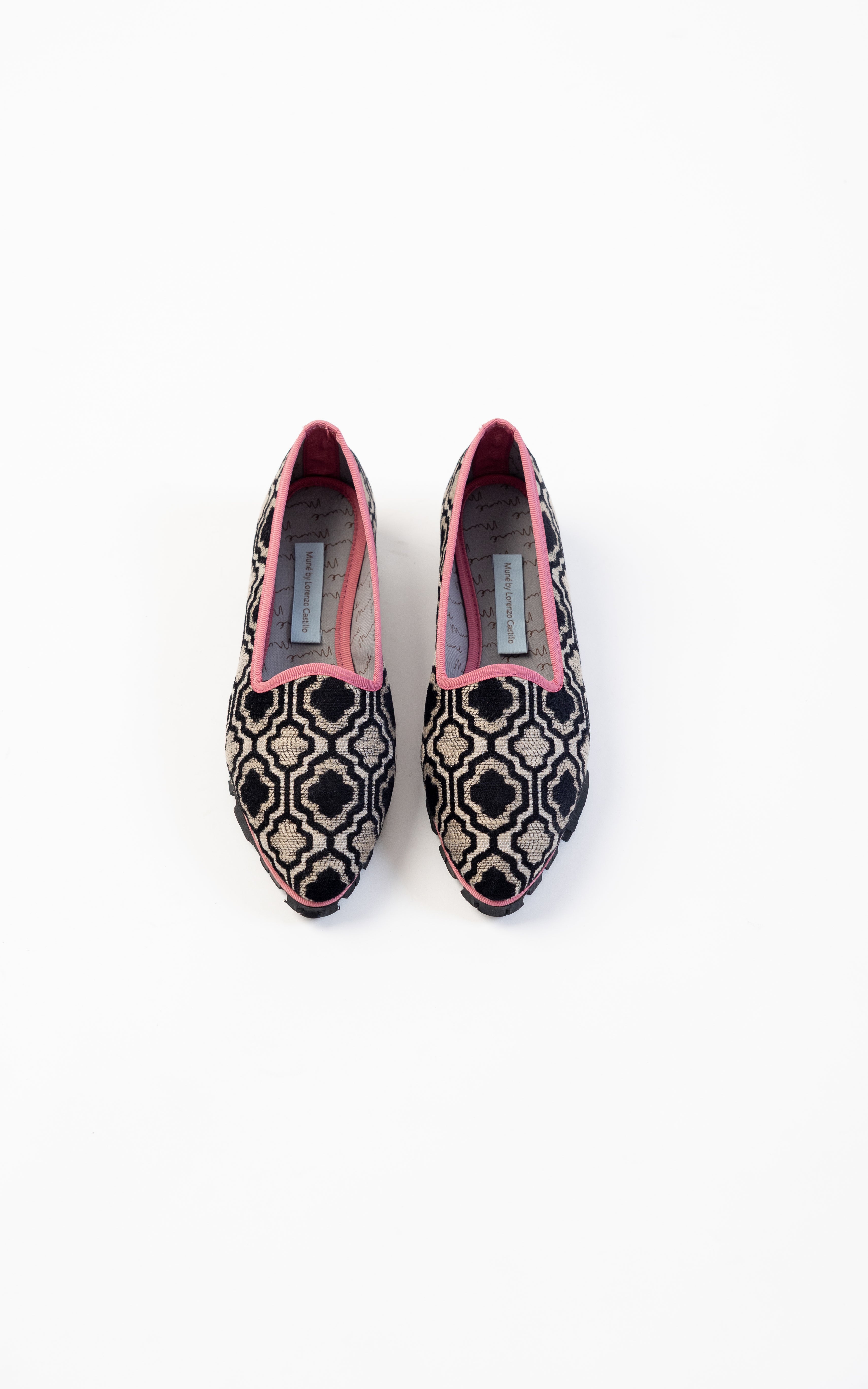 Slippers Celeno Plus by Lorenzo Castillo
