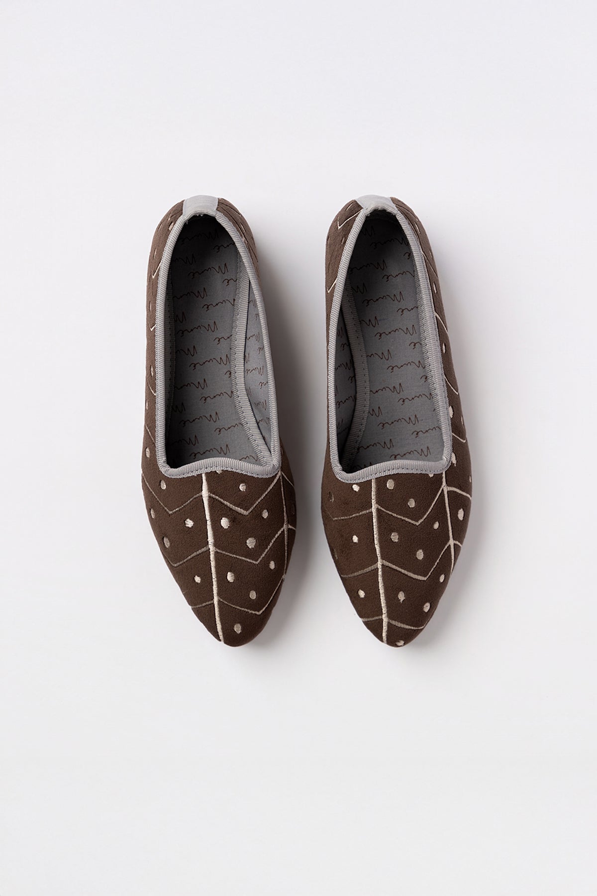 Slippers Teresa Plus by Lorenzo Castillo