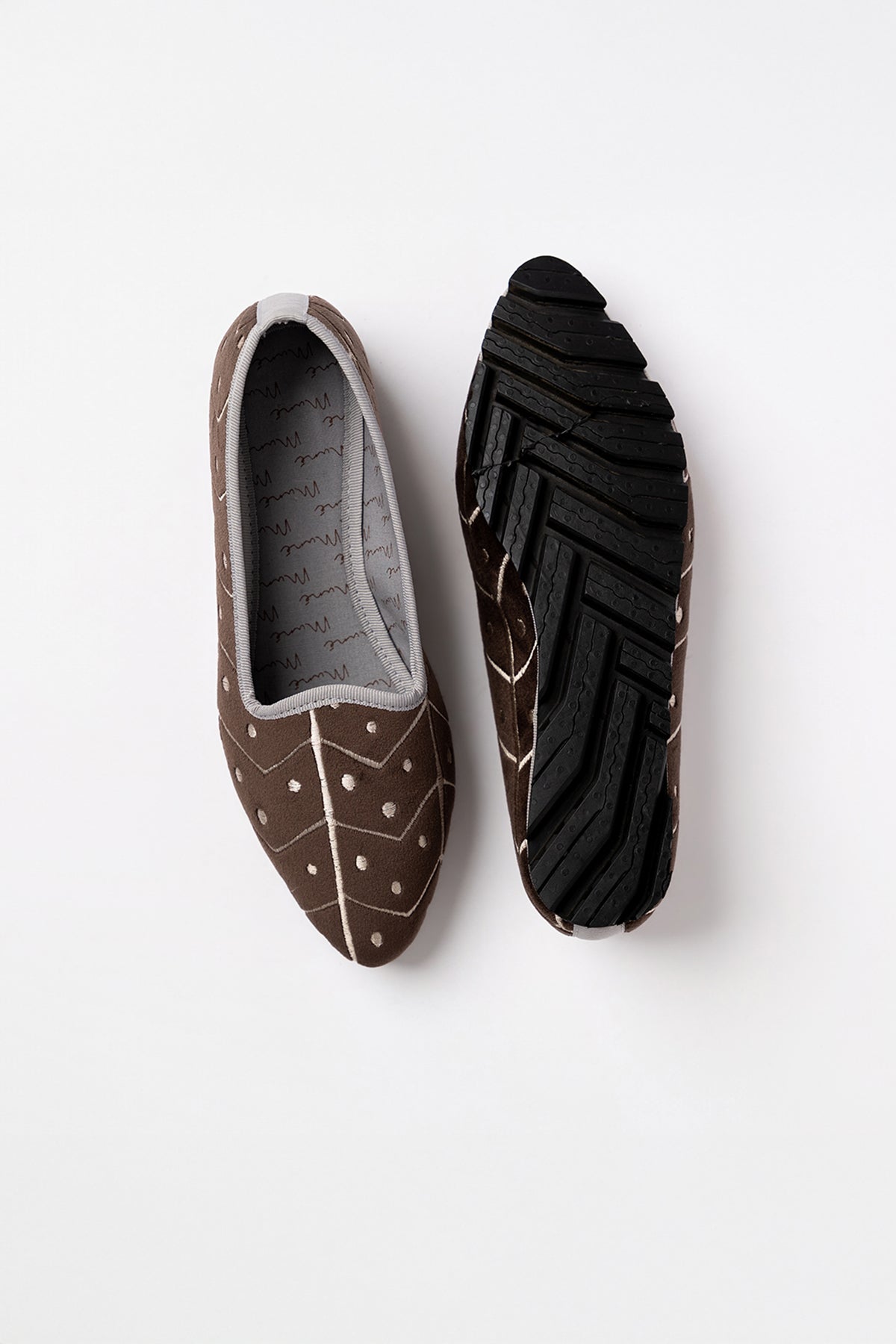 Slippers Teresa Plus by Lorenzo Castillo