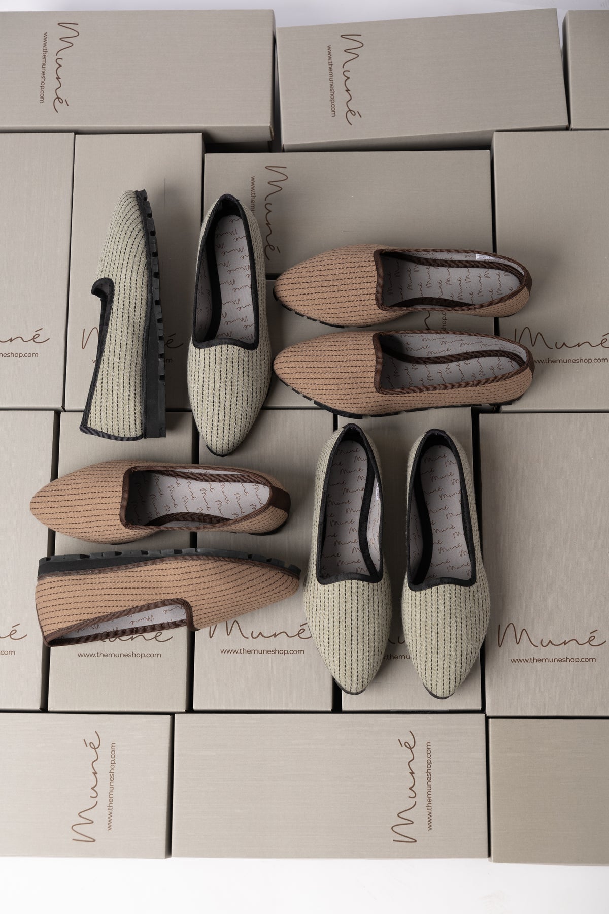 Diplomatic Slippers Grey Plus