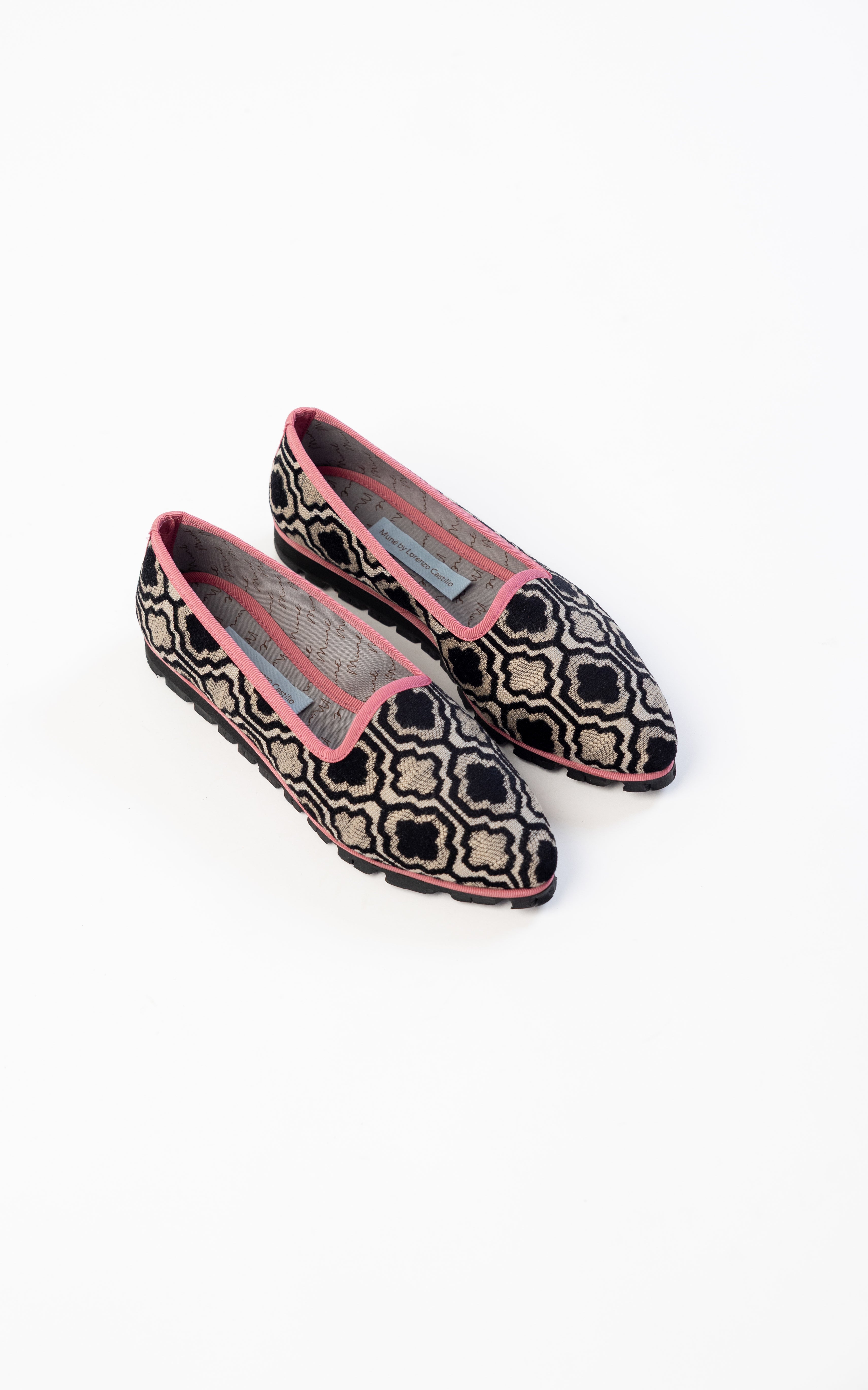 Slippers Celeno Plus by Lorenzo Castillo