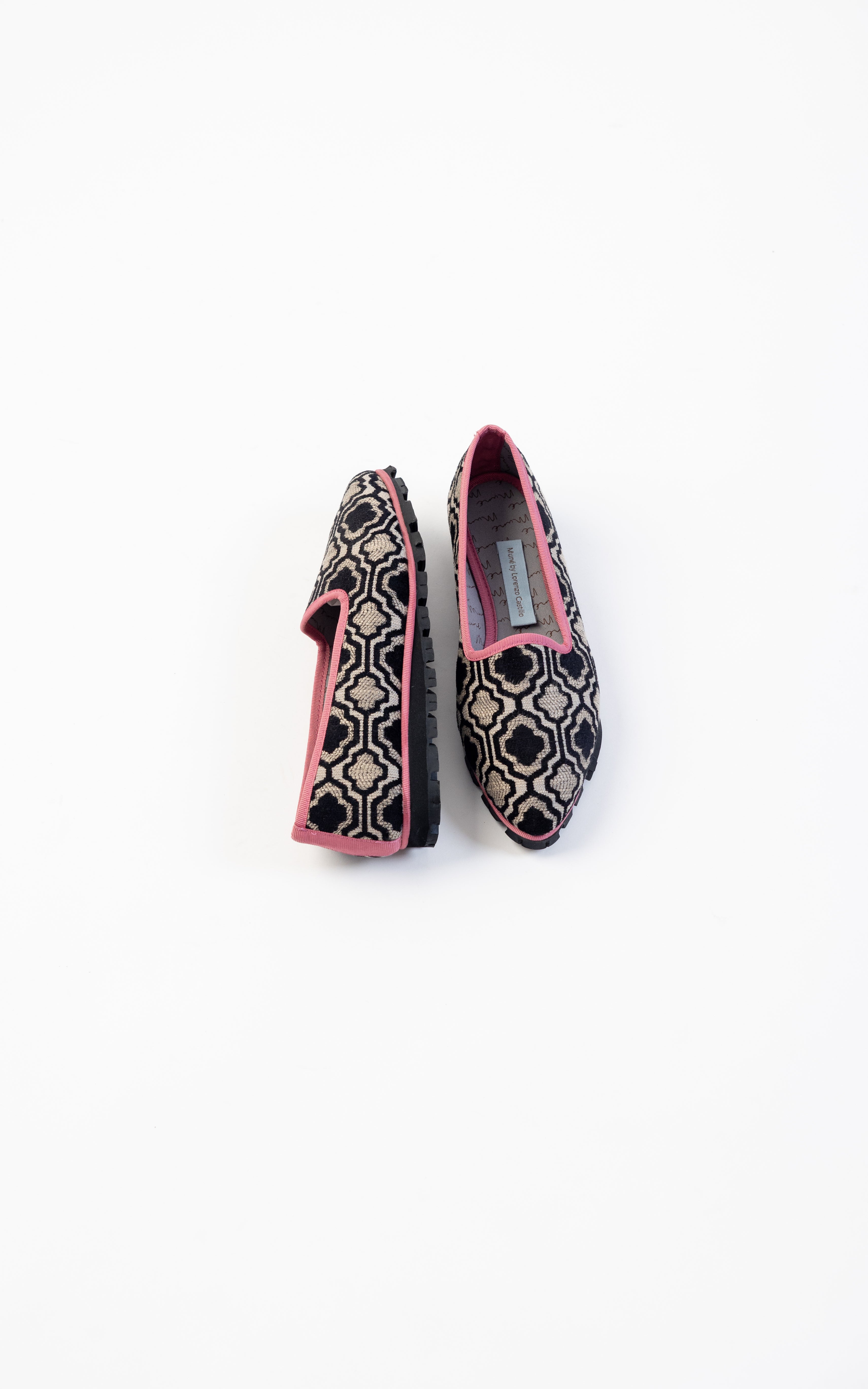 Slippers Celeno Plus by Lorenzo Castillo